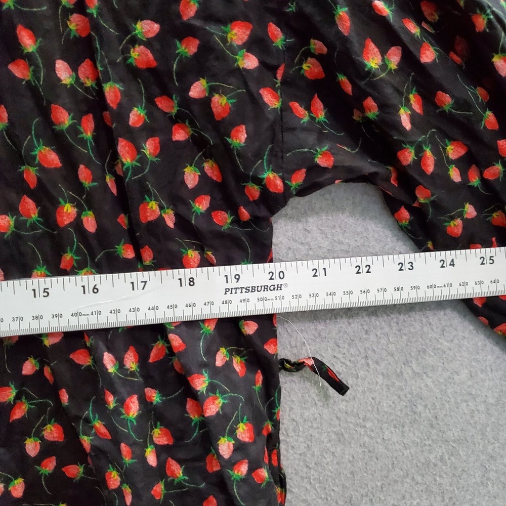 Victorias Secret Women Sleepwear XS Red Strawberry All Over Cardigan Open Front - Picture 6 of 8